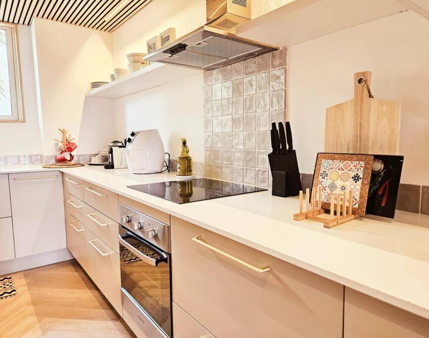 Seaside 3 Suites Penthouse With Pool Gym & Bbq Terrace Cap Malheureux Eksteriør billede